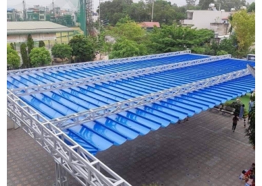 Thi công mái che sân vườn nhà hàng tại Bình Chánh, TP.Hồ chí minh