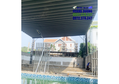 làm mái xếp hồ bơi công viên 